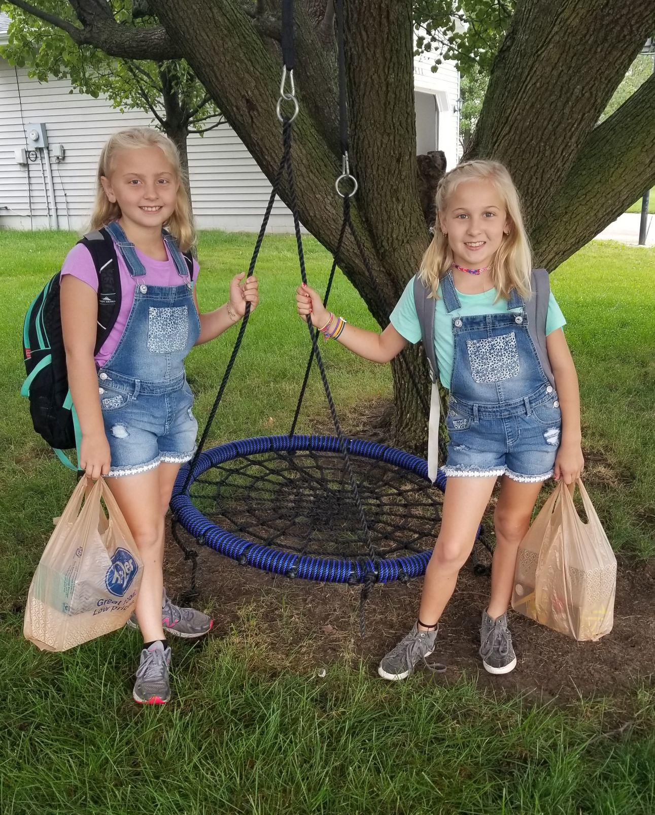 Holly and Kylah's first day